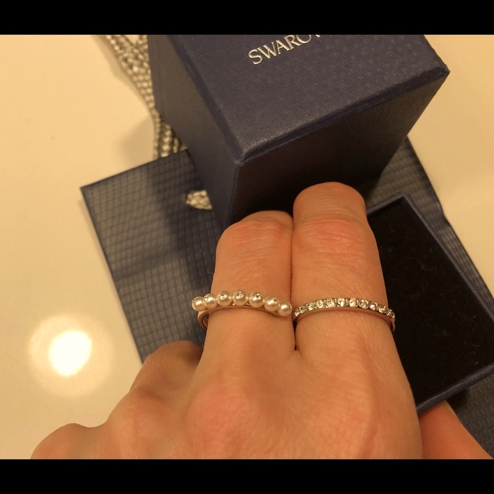 Authentic stunning Swarovski two rings as one